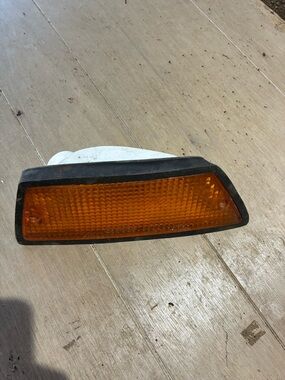 Honda goldwing gl1100 aspencade right front turn signal housing
